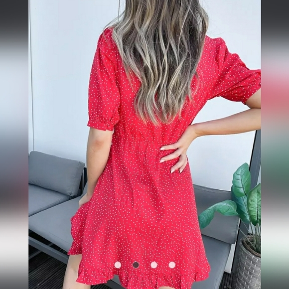 ASOS New Look button through mini dress in red polka dot - Picture 2 of 4